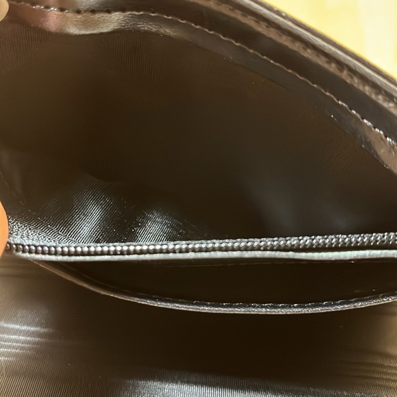 Vintage Deluxe Black Leather Passport Wallet - Picture 7 of 10